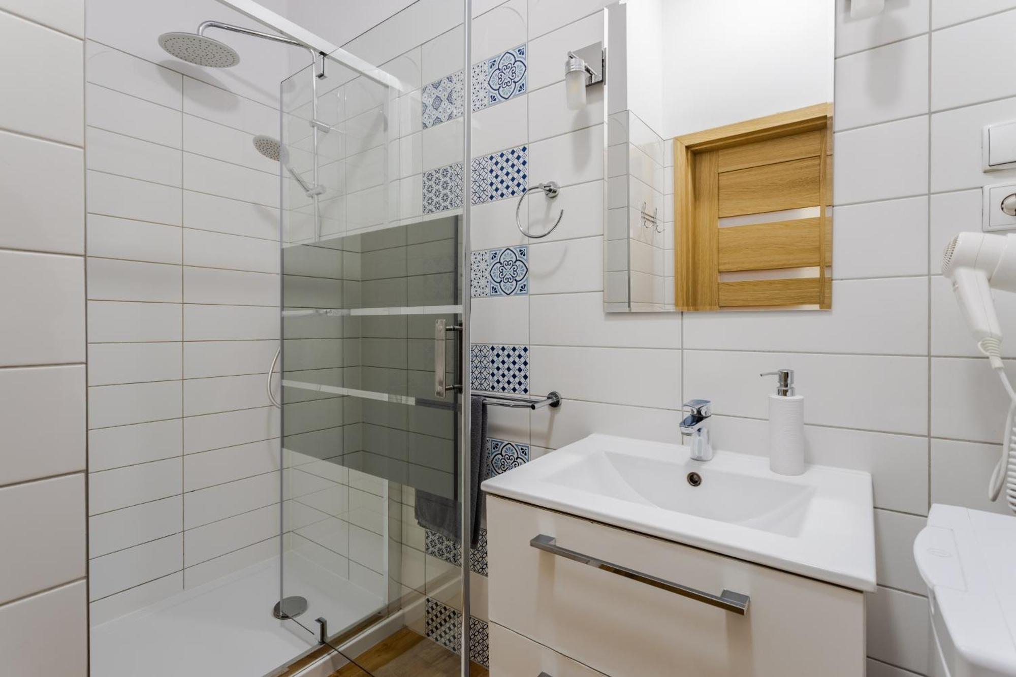 Apartment Fair Targi Dworzec Gasiorowskich Poznan